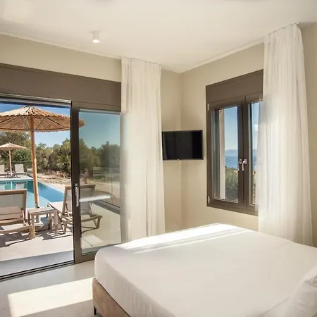 Premium Ionian - Insieme Mousata